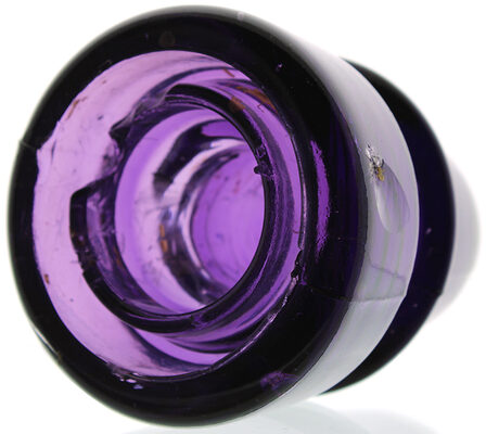 CD 162.4 No Embossing  Canada Royal Purple