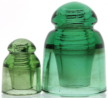 CD 449 Large Polish Insulator in Green Aqua