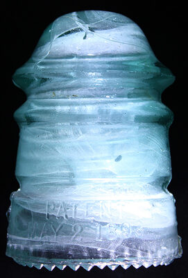 CD 113 Hemingray Exceptionally Milky Aqua