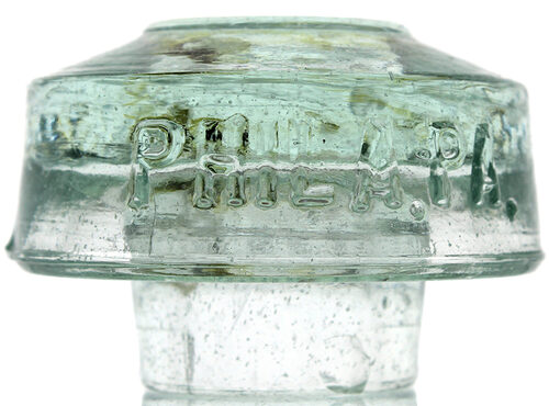 CD 20 E.S.B. Fizzy Light Aqua w/ Minor Amber