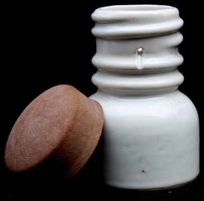 U-1942C German Dry Spot Insulator